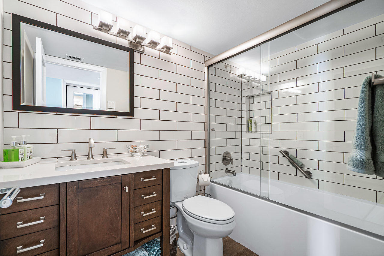 1401 South Ocean Boulevard, Unit 408 Boca Raton, FL 33432 - Photo 19 of 48 016-1401SOceanBlvd-BocaRaton-FL-small