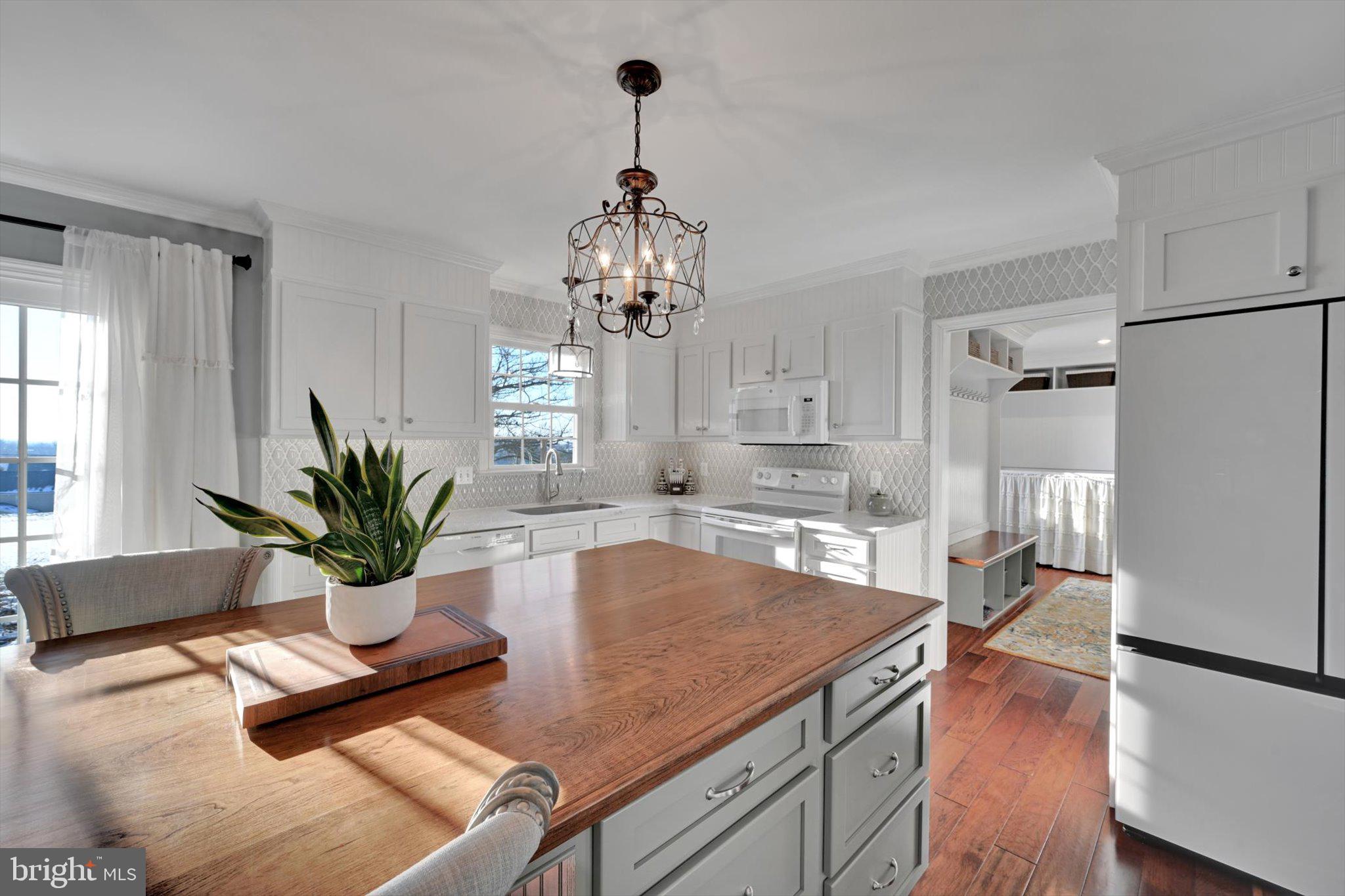 57 Brookfield Drive Elizabethtown, PA 17022 - Photo 12 of 40