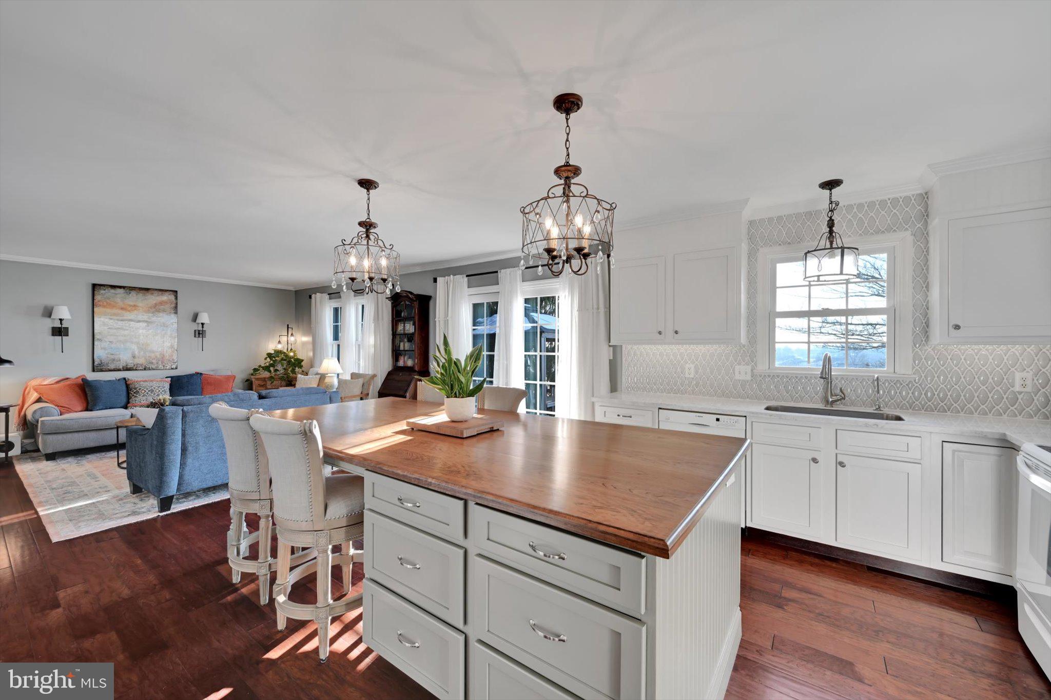 57 Brookfield Drive Elizabethtown, PA 17022 - Photo 10 of 40