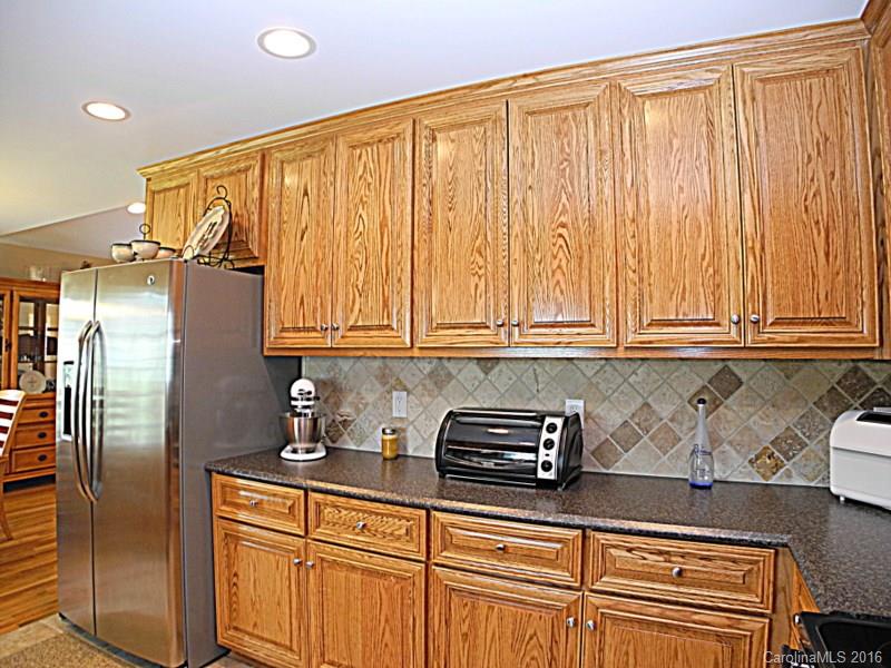4213 H E Propst Road Maiden, NC 28650 - Photo 9 of 24 Gallery Image 9