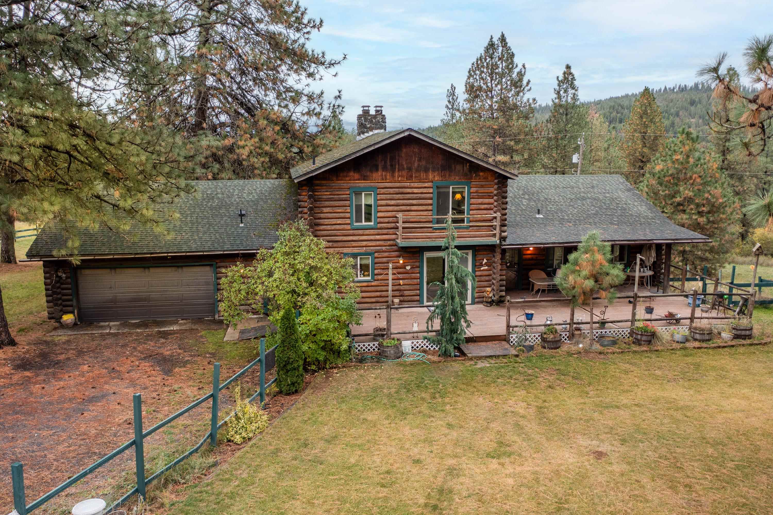 36819 North Valley Road Elk, WA 99009 - Photo 5 of 39