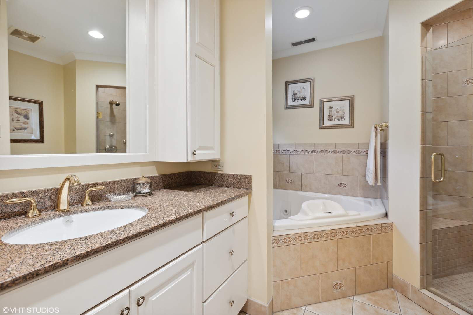 142 Akenside Road Riverside, IL 60546 - Photo 24 of 43