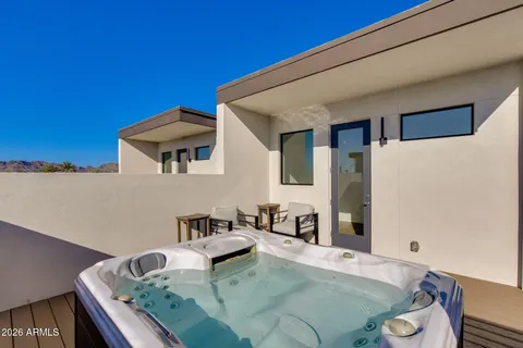 $798,500 | 4220 North 32nd Street, Unit 35, Phoenix, AZ 85016