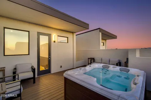 $798,500 | 4220 North 32nd Street, Unit 35, Phoenix, AZ 85016