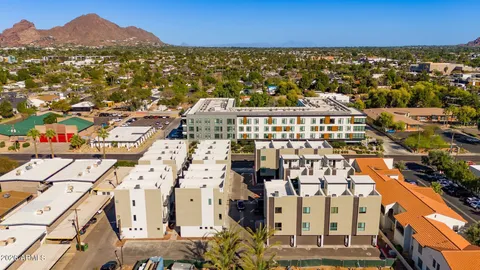 $798,500 | 4220 North 32nd Street, Unit 35, Phoenix, AZ 85016