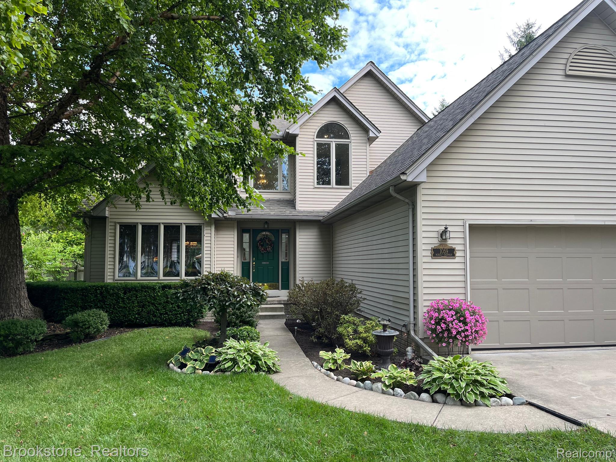 1059 Cole Road Monroe, MI 48162 - Photo 1 of 50 Gallery Image 1