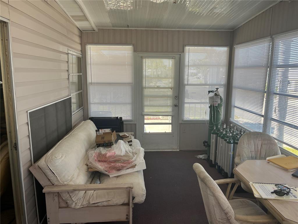 733 Roma Road Venice, FL 34285 - Photo 3 of 12