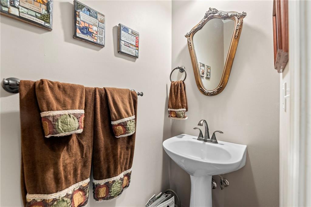 20729 South Barker Road Spring Hill, KS 66083 - Photo 14 of 62