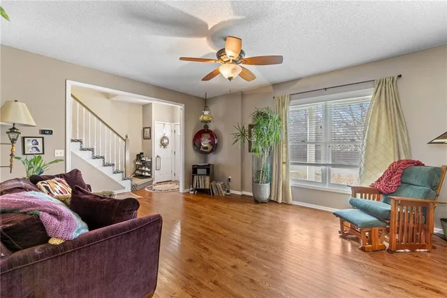 $460,000 | 20729 South Barker Road, Spring Hill, KS 66083