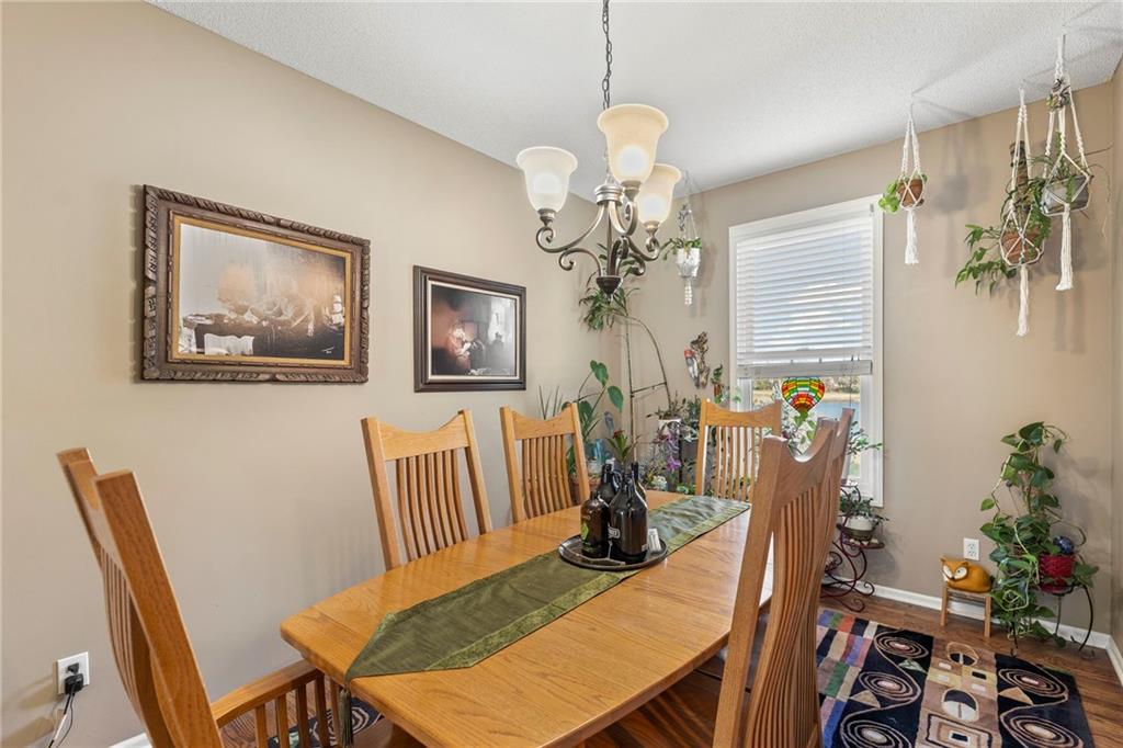 20729 South Barker Road Spring Hill, KS 66083 - Photo 10 of 62