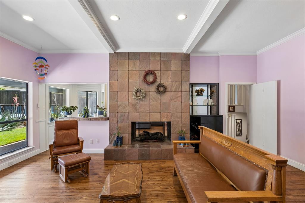 6502 Riverview Lane Dallas, TX 75248 - Photo 6 of 40 Fireplace view