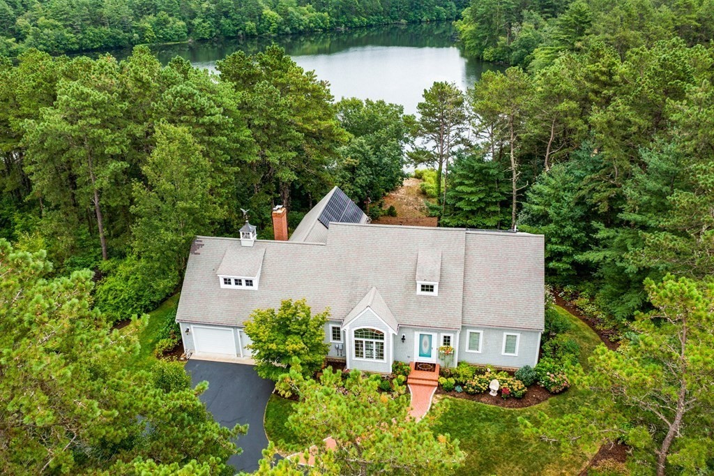 21 Pond Edge Trail Wareham, MA 02571 - Photo 1 of 39