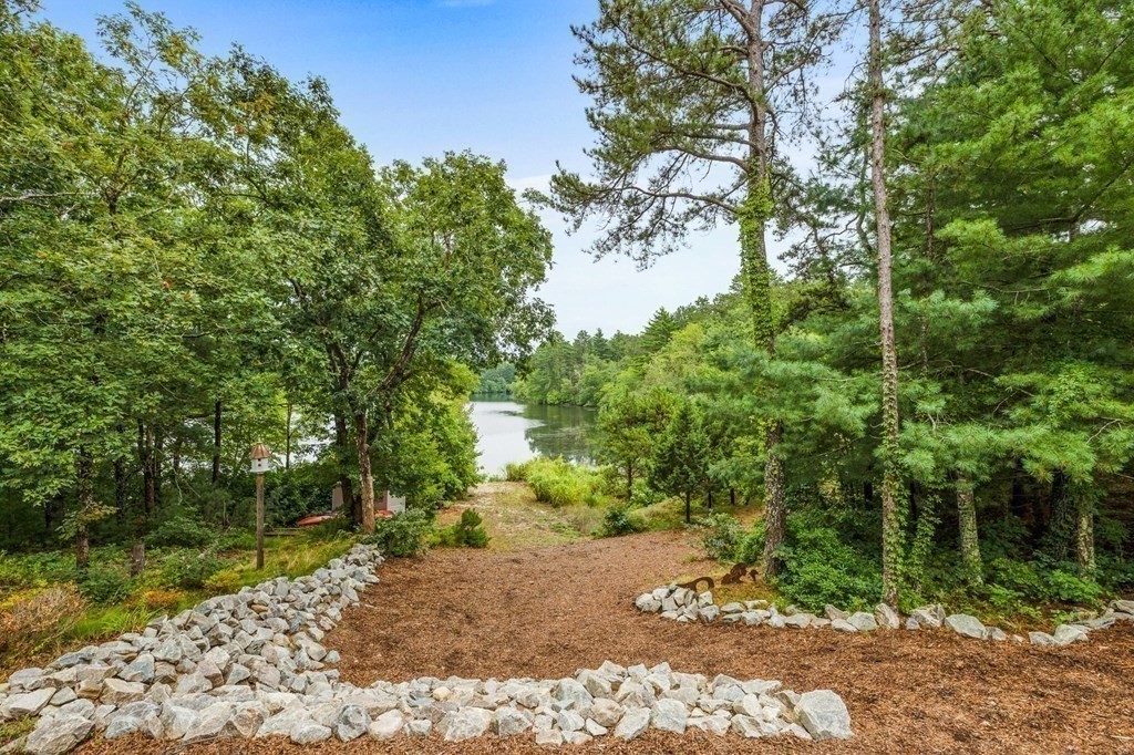 21 Pond Edge Trail Wareham, MA 02571 - Photo 25 of 39