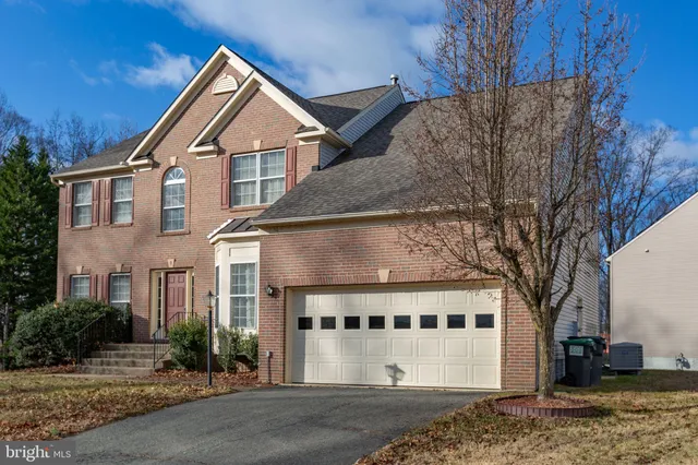 $589,000 | 2 Basalt Drive, Fredericksburg, VA 22406