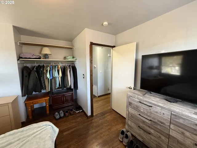 $306,000 | 2975 Colorado Avenue, North Bend, OR 97459