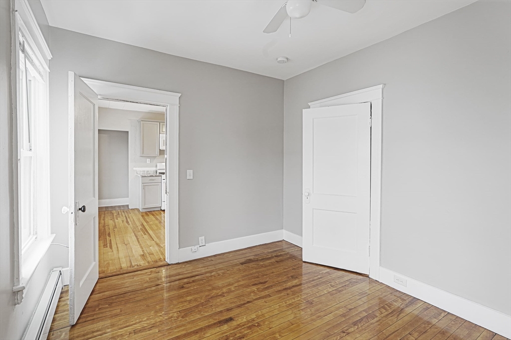 10 Ellsworth Street Worcester, MA 01610 - Photo 14 of 31