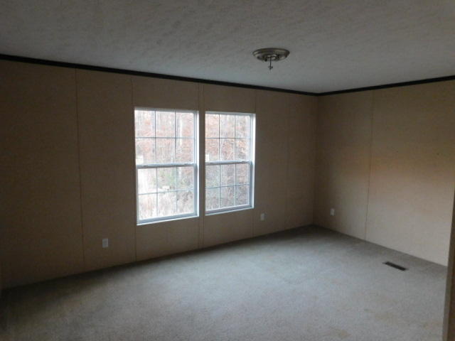 117 Agape Lane Heiskell, TN 37754 - Photo 18 of 19 18 BEDROOM-5
