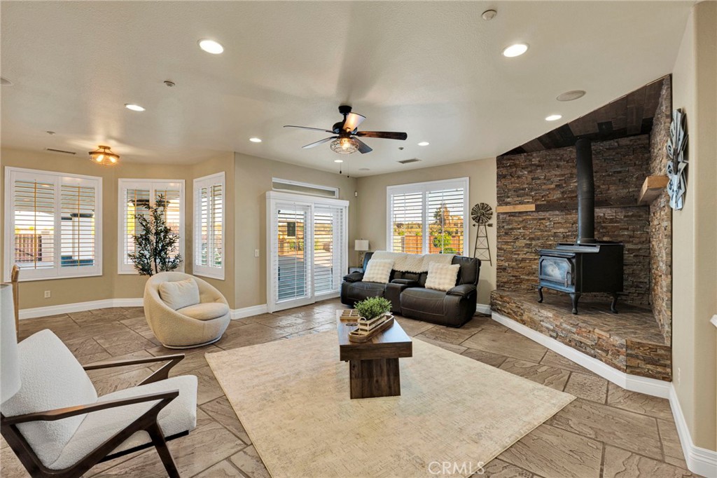 7381 Cygnet Road Phelan, CA 92371 - Photo 23 of 70