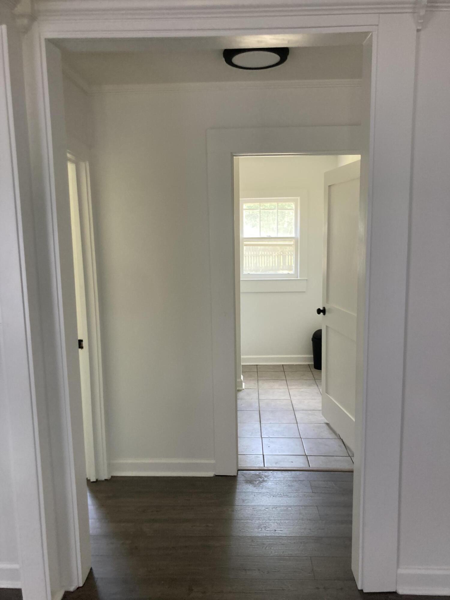 110 Groves Street Walterboro, SC 29488 - Photo 11 of 25 Grove Street bath view