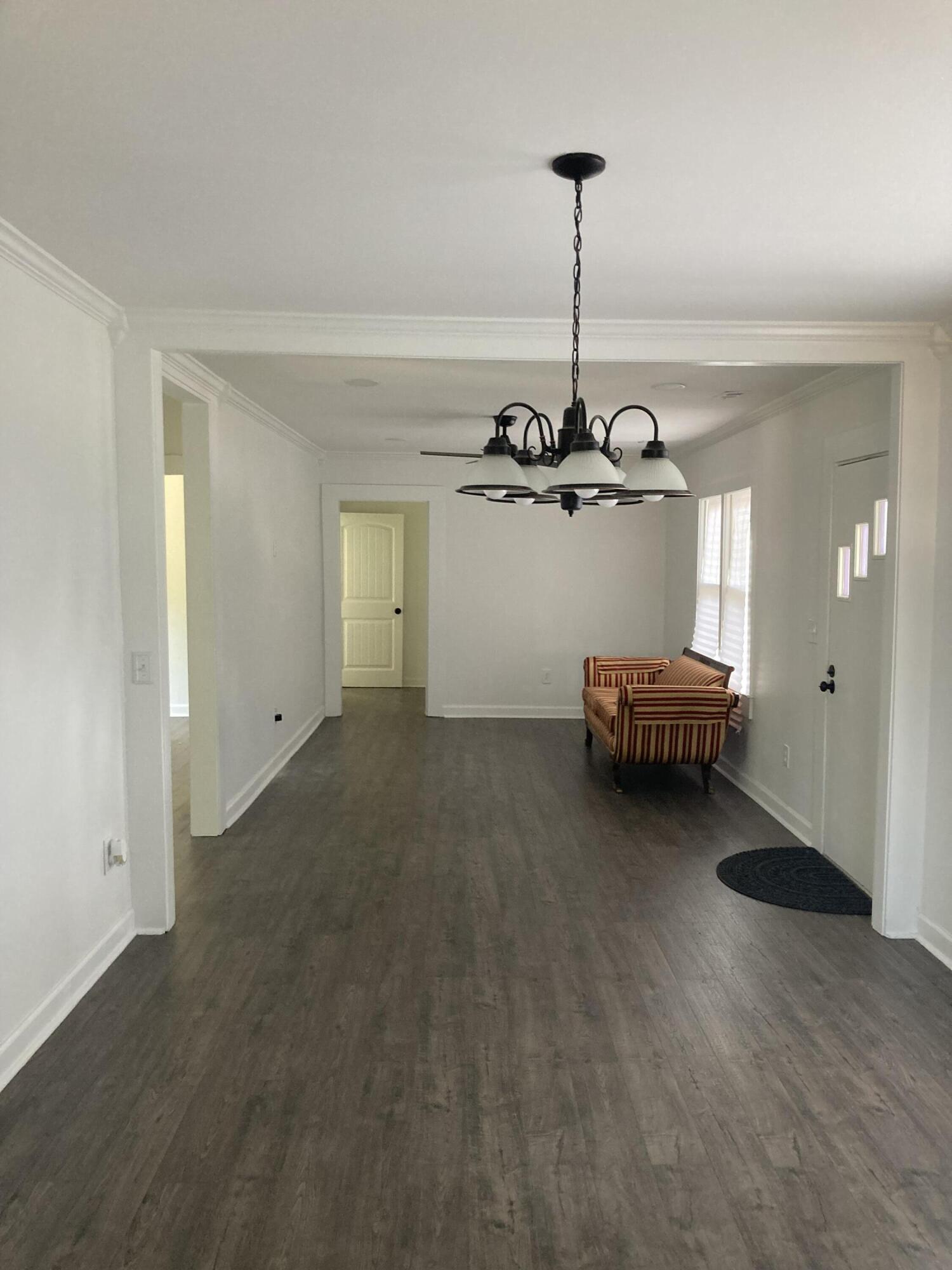 110 Groves Street Walterboro, SC 29488 - Photo 8 of 25 Grove Street Front Room