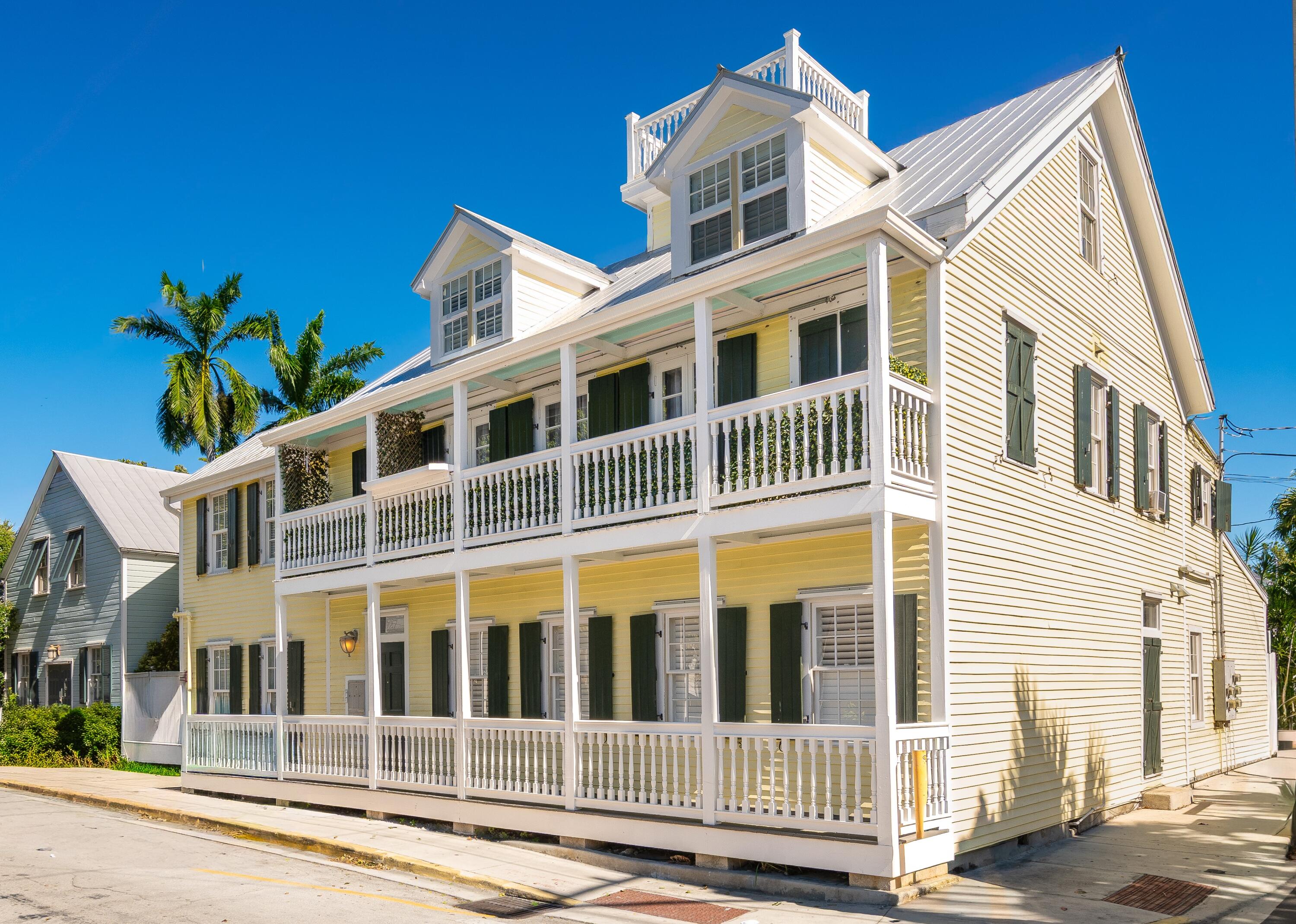 927 Thomas Street, Unit 4 Key West, FL 33040 - Photo 18 of 19 Classic Key West Style
