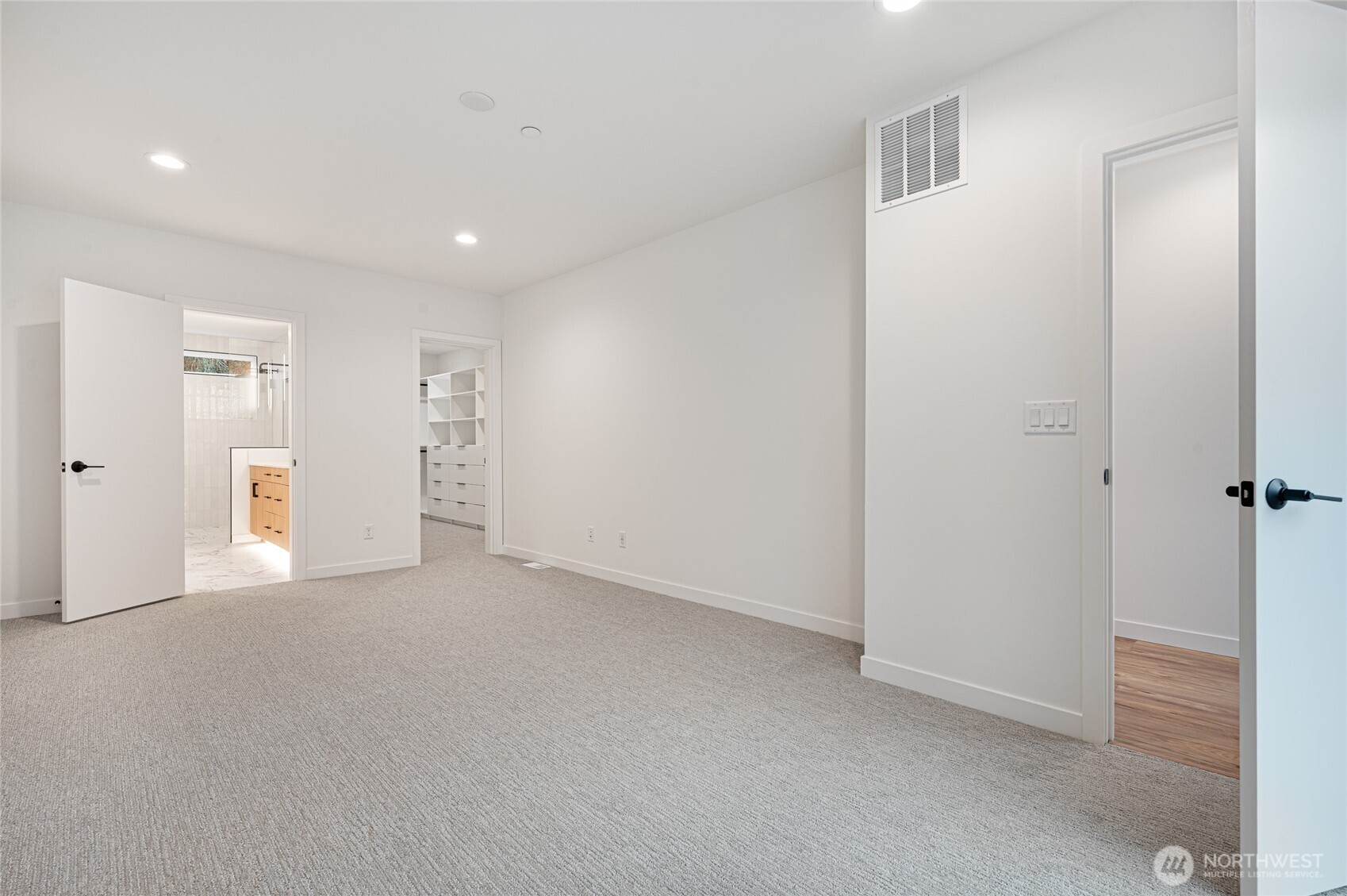 1176 129th Avenue Southeast Bellevue, WA 98005 - Photo 16 of 32 a view of an empty room