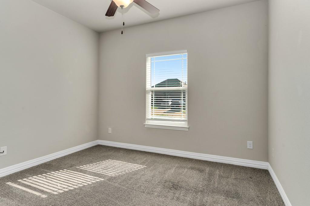 808 Chestnut Grove Drive Cleburne, TX 76033 - Photo 23 of 37