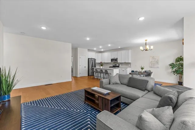 $689,000 | 200 Two Brothers Drive, South Burlington, VT 05403