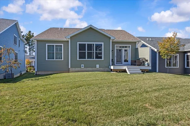 $689,000 | 200 Two Brothers Drive, South Burlington, VT 05403