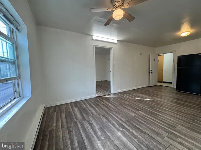 $900 | 222 Long Lane, Unit 2F, Upper Darby, PA 19082