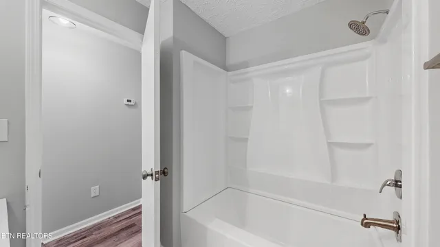 $369,000 | 2426 Highway 25W, Strawberry Plains, TN 37871