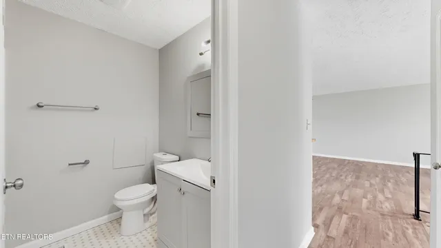 $369,000 | 2426 Highway 25W, Strawberry Plains, TN 37871