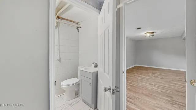 $349,000 | 2426 Highway 25W, Strawberry Plains, TN 37871