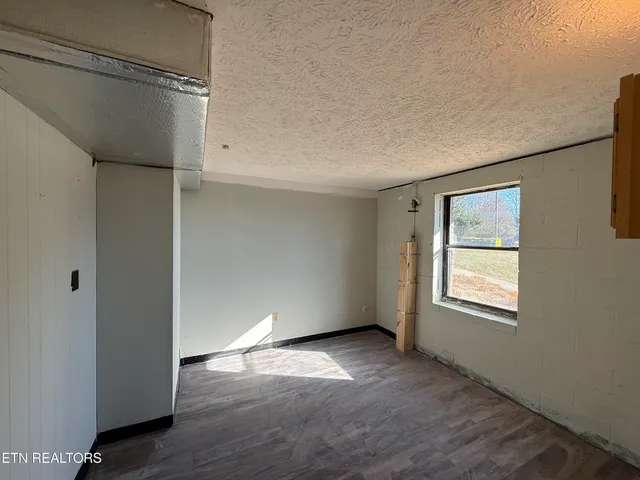 $349,000 | 2426 Highway 25W, Strawberry Plains, TN 37871