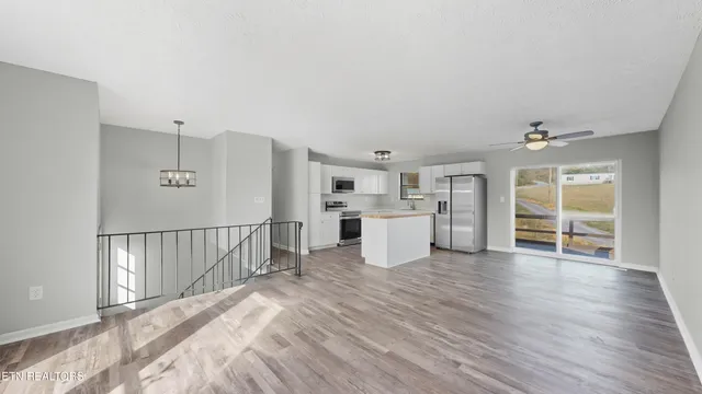 $369,000 | 2426 Highway 25W, Strawberry Plains, TN 37871