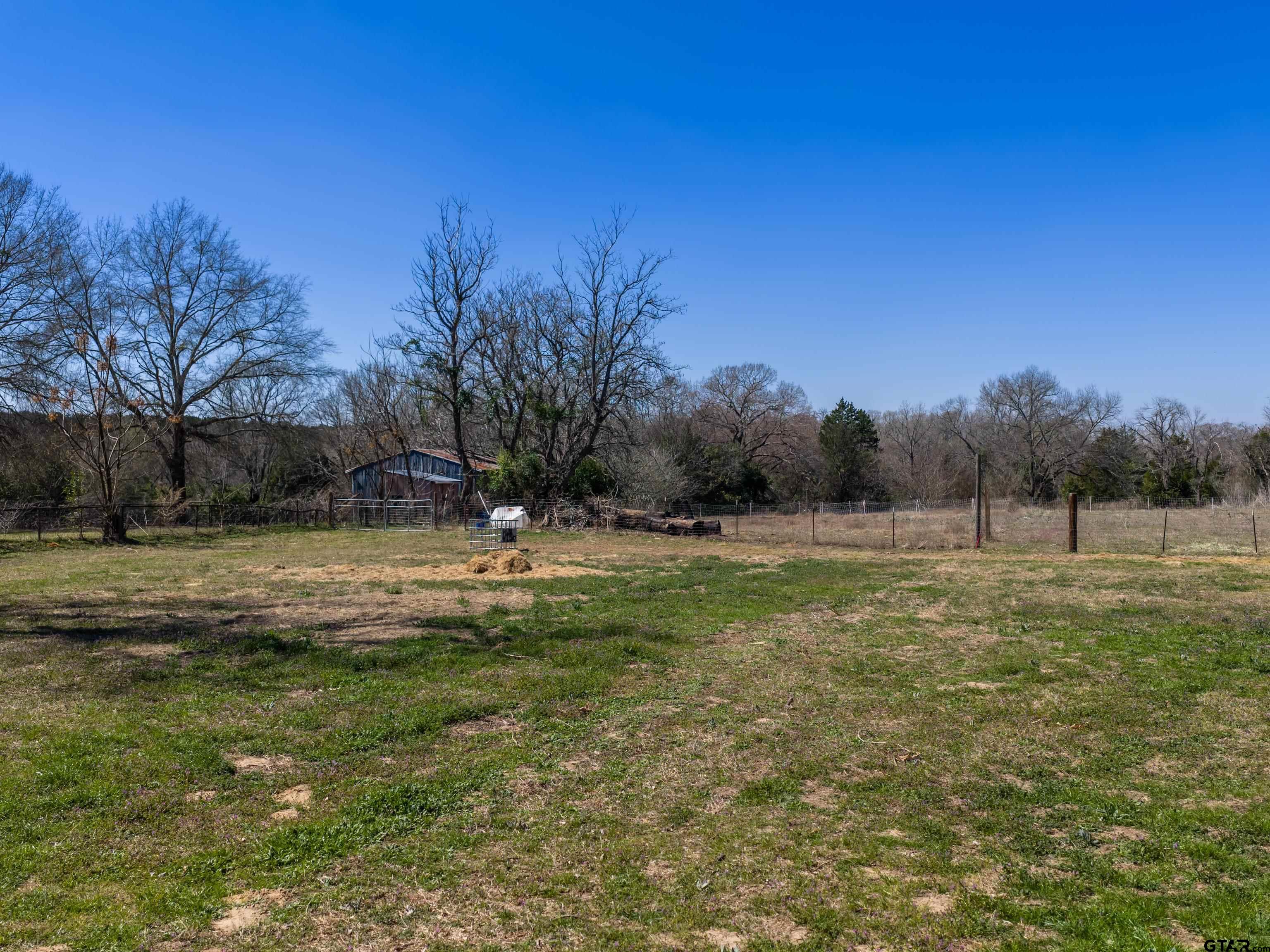 117 Starnes Street Winona, TX 75792 - Photo 32 of 35