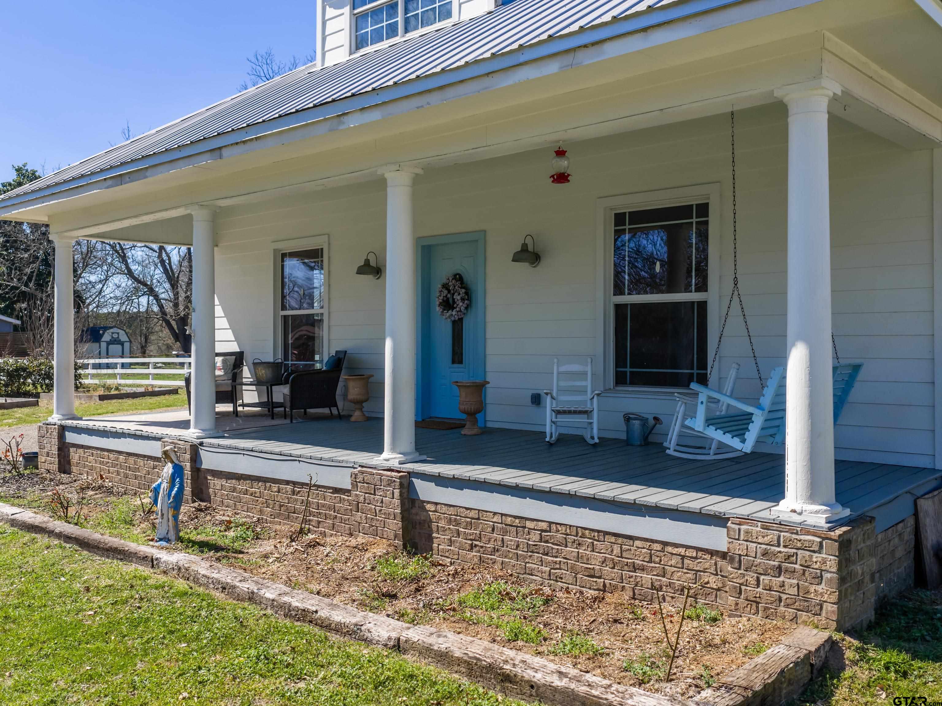 117 Starnes Street Winona, TX 75792 - Photo 4 of 35