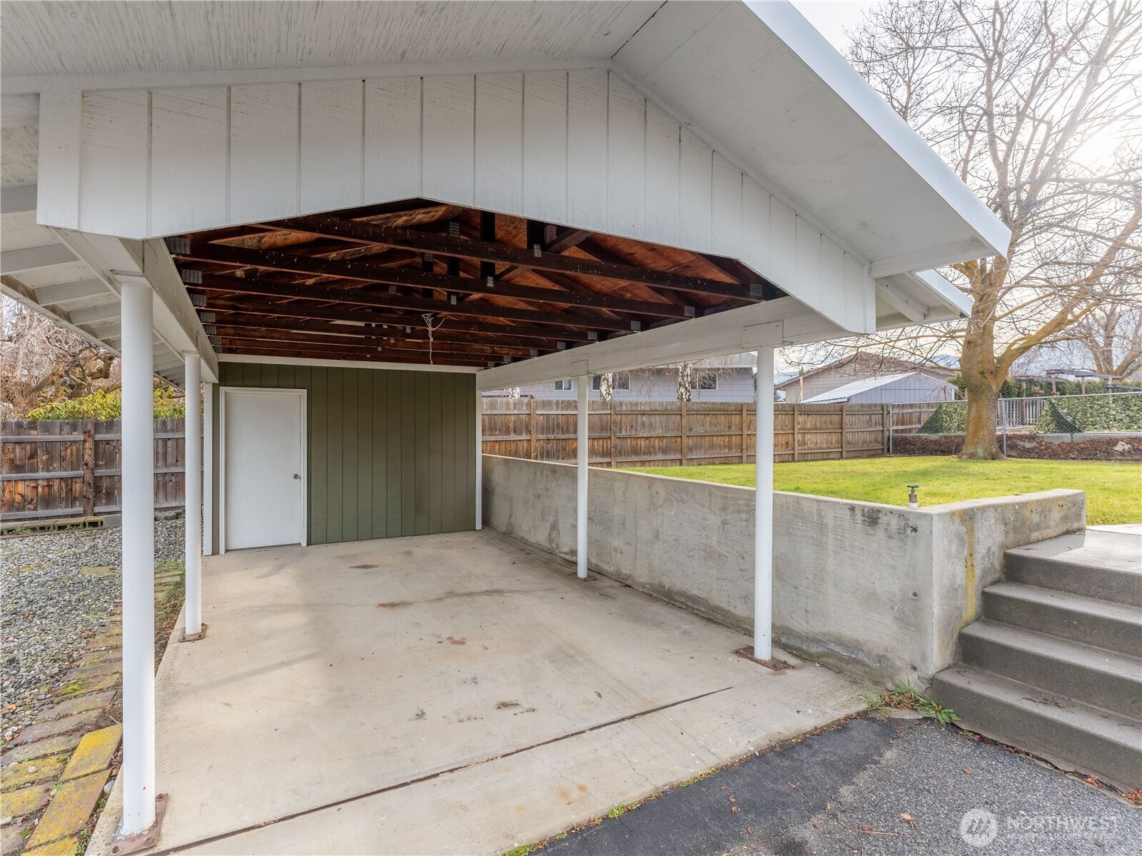 1317 Wedgewood Avenue Wenatchee, WA 98801 - Photo 33 of 39