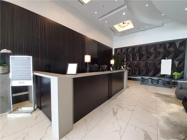 $2,395 | 400 West Peachtree Street Northwest, Unit 1016, Atlanta, GA 30308