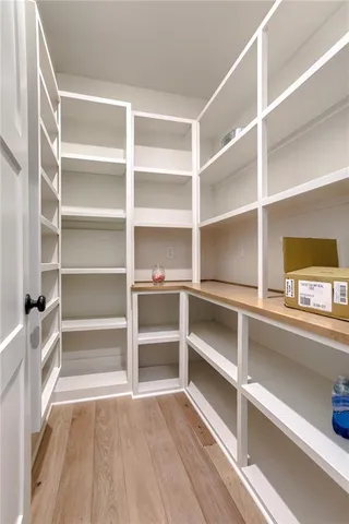 $585,440 | 32290 West 165th Street, Gardner, KS 66030