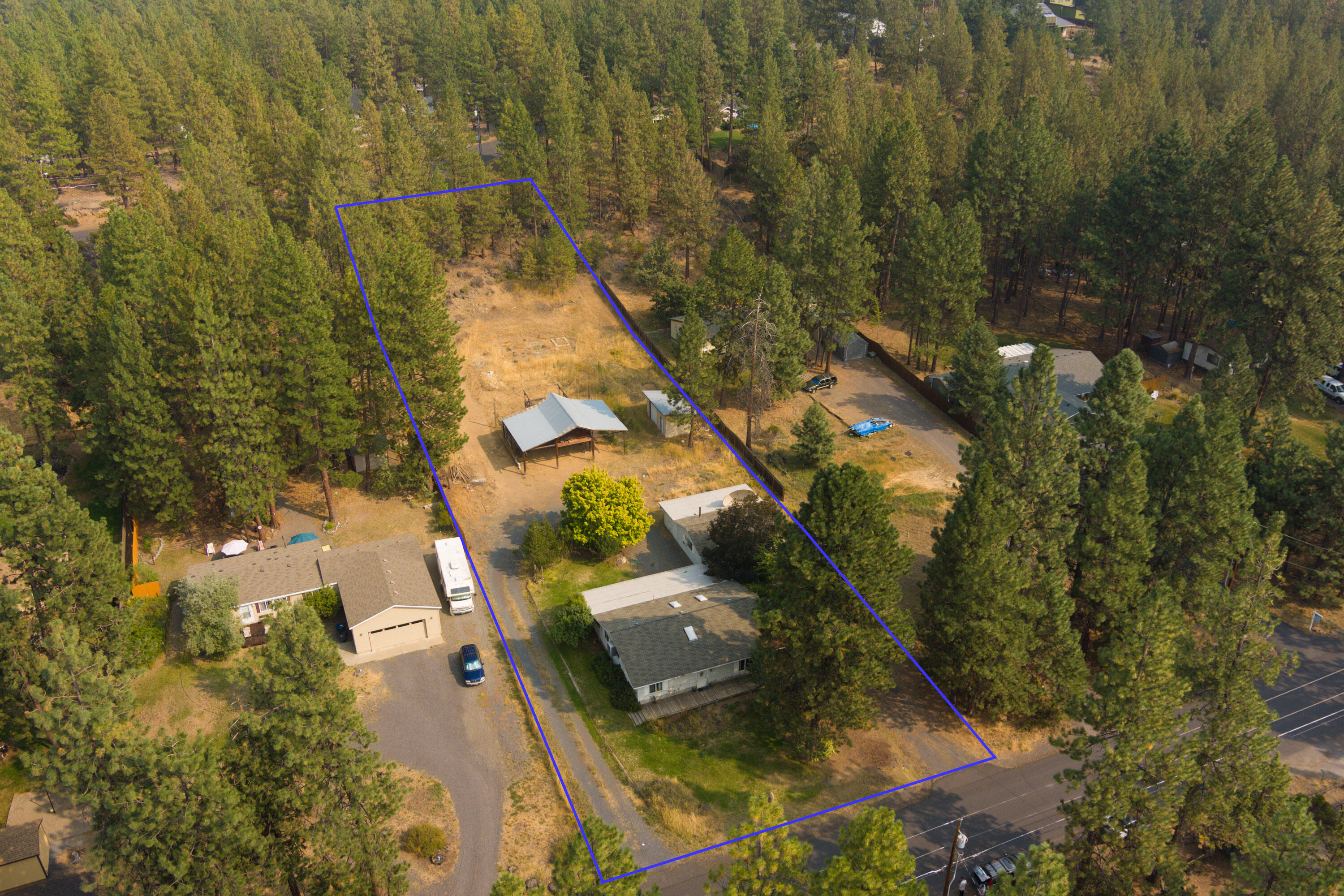 60238 Agate Road Bend, OR 97702 - Photo 4 of 31 TPark_0353_091322