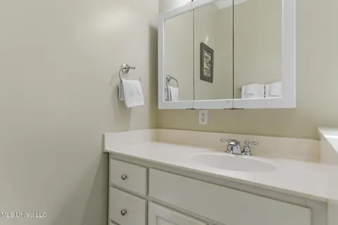 $1,350,000 | 103 Harlan Davis Road, Lumberton, MS 39455