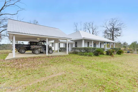 $1,350,000 | 103 Harlan Davis Road, Lumberton, MS 39455