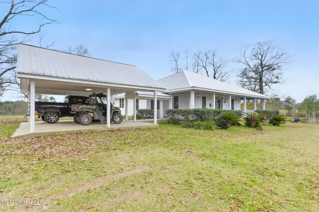 $1,350,000 | 103 Harlan Davis Road, Lumberton, MS 39455