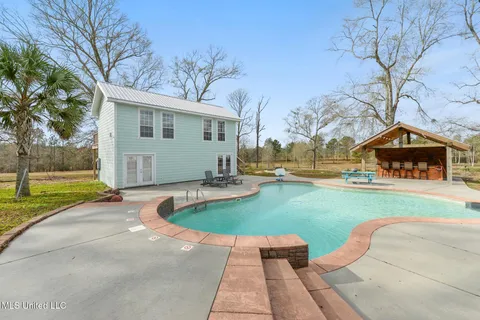 $1,350,000 | 103 Harlan Davis Road, Lumberton, MS 39455