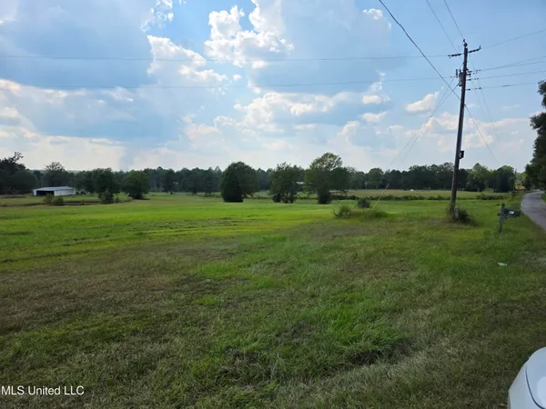 $1,350,000 | 103 Harlan Davis Road, Lumberton, MS 39455