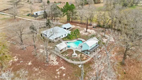 $1,350,000 | 103 Harlan Davis Road, Lumberton, MS 39455