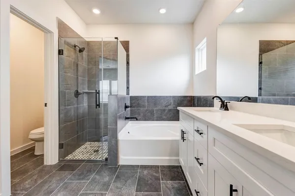 $449,900 | 6214 Majestic Palm Drive, Manvel, TX 77578