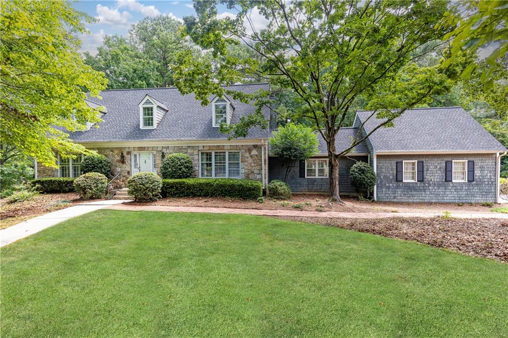 8205 Innsbruck Drive Northeast Atlanta, GA 30350 - Photo 2 of 42