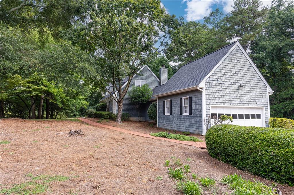 8205 Innsbruck Drive Northeast Atlanta, GA 30350 - Photo 5 of 42